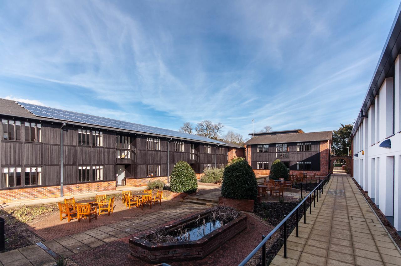 Greenlands Hotel Henley-on-Thames Extérieur photo